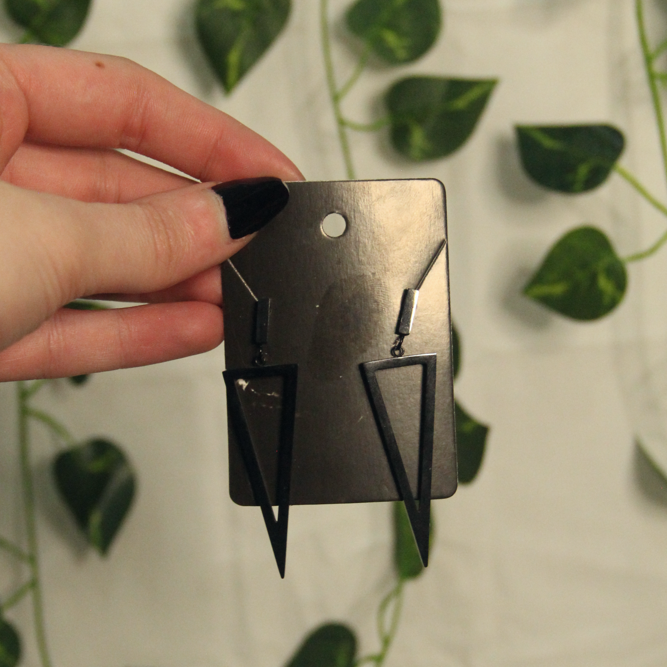 Shadow Spike Geometric Resin Earrings