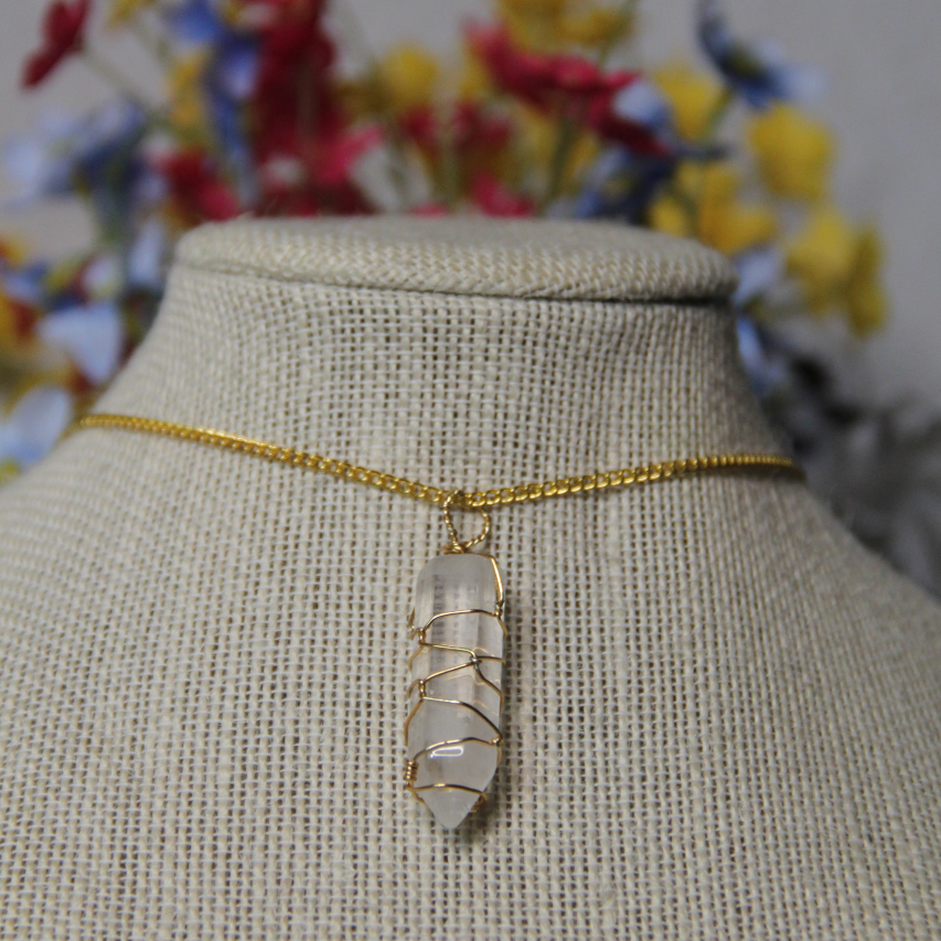 Crystal Point Healing Pendant Necklaces