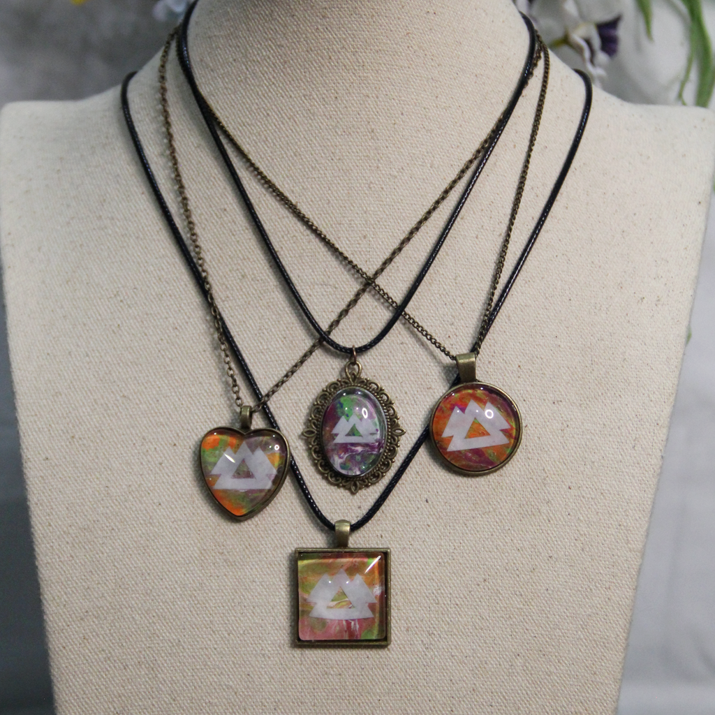 WAKAAN Abstract Pour Painting Resin Pendants
